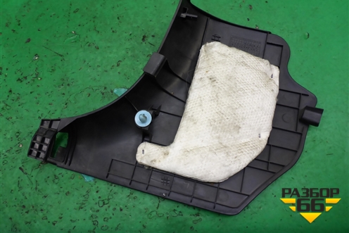 Накладка порога внутренняя переднего правого (передняя часть) (858244Y000) для Kia Rio с 2011-2016г (Рио 3)