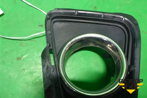 Накладка ПТФ правая (после 2015г) (5203042050) для Toyota Rav-4 с 2012-2019г (Рав 4)