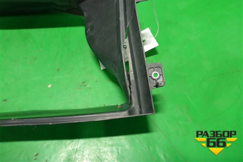 Воздухозаборник интеркулера левый (165D170010) для Toyota Land Cruiser (300) с 2021г (Ленд Крузер)