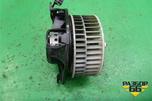 Моторчик отопителя (8EW009159601) для Mercedes Benz CLS C219 с 2004-2010г (ЦЛС)