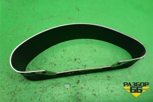 Накладка на щиток приборов (A2196890239) для Mercedes Benz CLS C219 с 2004-2010г (ЦЛС)