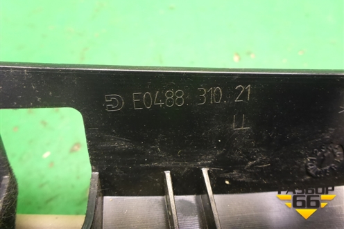 Бардачок (E048831021) для Mercedes Benz CLS C219 с 2004-2010г (ЦЛС)