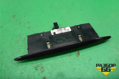 Дисплей паркинга (A0015423723) для Mercedes Benz CLS C219 с 2004-2010г (ЦЛС)