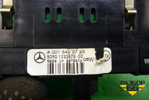 Дисплей паркинга (A0015423723) для Mercedes Benz CLS C219 с 2004-2010г (ЦЛС)