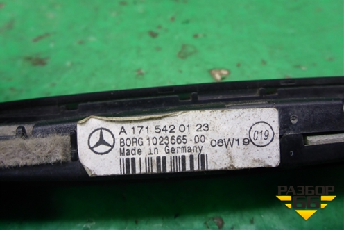 Дисплей паркинга (A1715420123) для Mercedes Benz CLS C219 с 2004-2010г (ЦЛС)