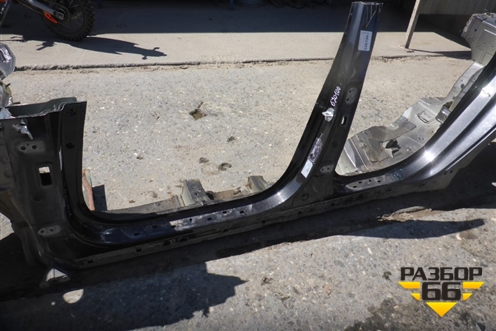 Порог со стойкой левый для Kia K5 с 2020г (К5)