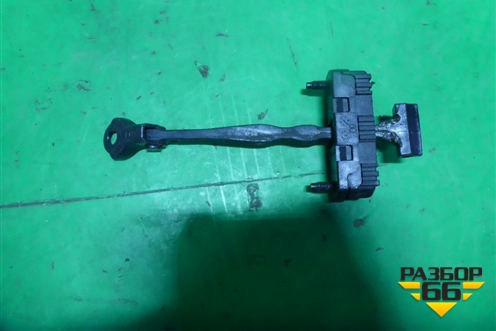 Ограничитель двери передней правой для Kia K5 с 2020г (К5)