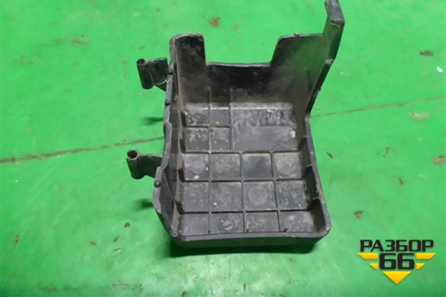 Крышка аккумулятора (минус) (37113F6000) для Kia K5 с 2020г (К5)