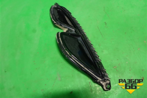 Накладка заднего бампера правая (86698L2300) для Kia K5 с 2020г (К5)