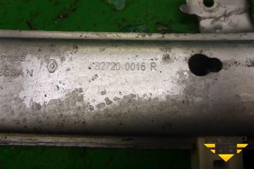 Стеклоподъёмник электрический задний правый (без моторчика) (827200016R) для Renault Fluence с 2009-2017г (Флюенс)