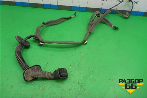 Проводка двери передней правой (241240265R) для Renault Fluence с 2009-2017г (Флюенс)