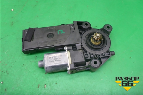 Моторчик стеклоподъёмника передний левый (807310699R) для Renault Fluence с 2009-2017г (Флюенс)