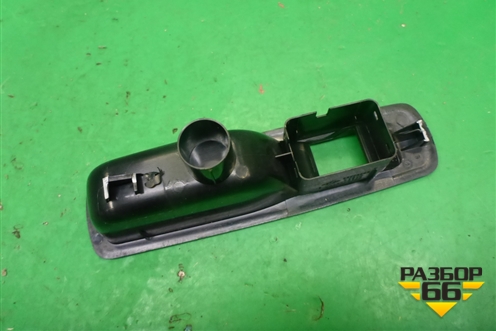 Накладка двери задней правой (829500004R) для Renault Fluence с 2009-2017г (Флюенс)