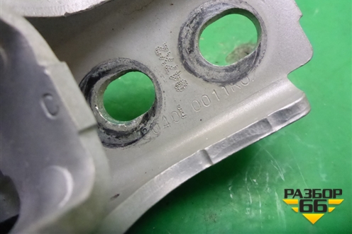 Петля двери передней левой верхняя для Renault Fluence с 2009-2017г (Флюенс)