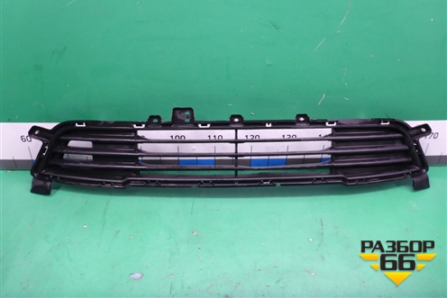 Решетка в передний бампер центральная (до 2015г) (6402A233) для Mitsubishi Outlander с 2012-2024г (Аутлендер)