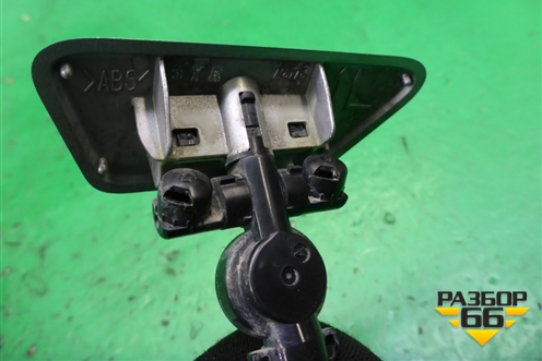 Форсунка омывателя фары левая (8264A193) для Mitsubishi Outlander с 2012-2024г (Аутлендер)