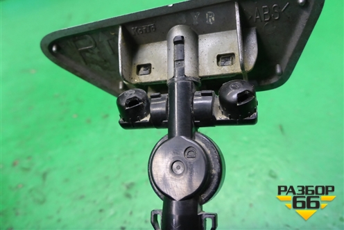 Форсунка омывателя фары правая (8264A194) для Mitsubishi Outlander с 2012-2024г (Аутлендер)