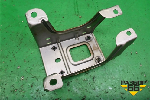 Кронштейн подлокотника (8011A987) для Mitsubishi Outlander с 2012-2024г (Аутлендер)