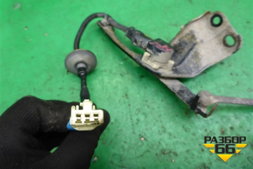 Датчик регулировки дорожного просвета для Mitsubishi Outlander с 2012-2024г (Аутлендер)