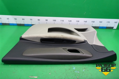 Обшивка двери передней правой под электрику (5-ти дверный кузов) (96548463ZW) для Citroen C4 с 2005-2011г (С4)