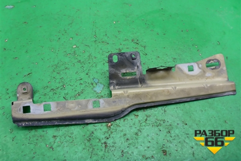 Кронштейн переднего крыла левый (7120HP) для Citroen C4 с 2005-2011г (С4)