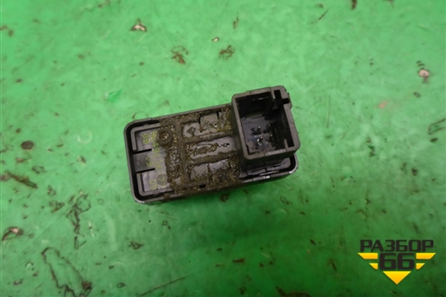 Кнопка стеклоподъёмника для Citroen C4 с 2005-2011г (С4)