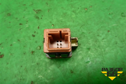 Кнопка аварийной сигнализации (96480877KR) для Citroen C4 с 2005-2011г (С4)