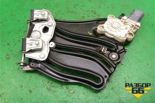 Стеклоподъёмник электрический задний левый (A1726700103) для Mercedes Benz SLK R172 с 2010-2016г (СЛК)