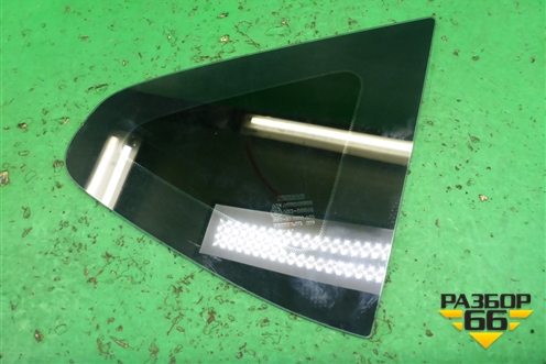 Стекло глухое правое (83312JD00A) для Nissan Qashqai (J10E) с 2006-2013г (Кашкай)