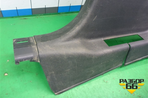 Обшивка стойки центральная нижняя левая (76916JD000) для Nissan Qashqai (J10E) с 2006-2013г (Кашкай)