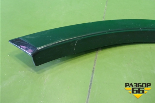 Накладка заднего крыла правого (4M0853818H) для Audi Q7 c 2015г (Ку 7)