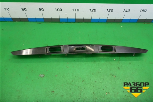 Накладка двери багажника (90812JD00H) для Nissan Qashqai (J10E) с 2006-2013г (Кашкай)