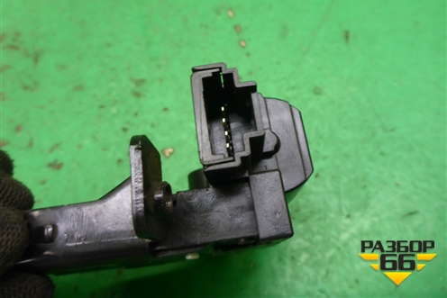 Замок багажника (90502EY10A) для Nissan Qashqai (J10E) с 2006-2013г (Кашкай)