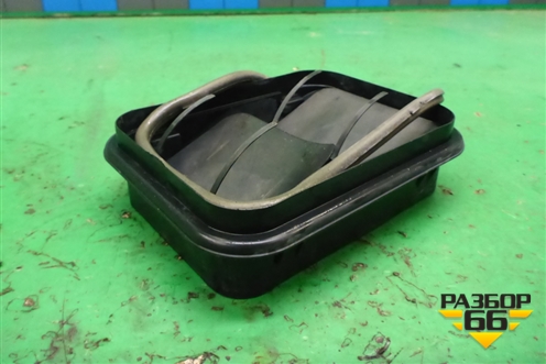 Клапан вентиляционный (76804JD00A) для Nissan Qashqai (J10E) с 2006-2013г (Кашкай)