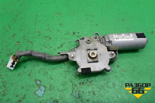 Моторчик люка (A2038203142) (A2038203142) для Mercedes Benz CLS C219 с 2004-2010г (ЦЛС)