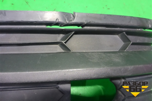 Решетка в передний бампер правая (до 2021г) (565807368) для Skoda Kodiaq с 2017г (Кодиак)