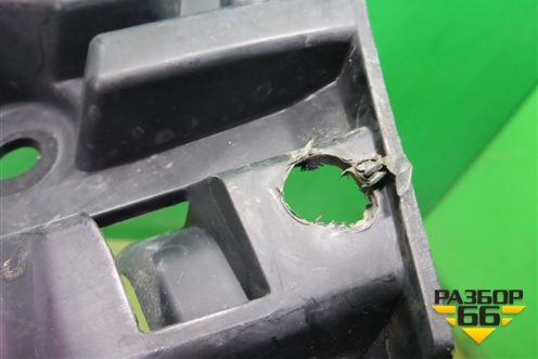 Кронштейн заднего бампера правый (KK5217A881A) для Land Rover Freelander 2 с 2007г (Фрилендер)