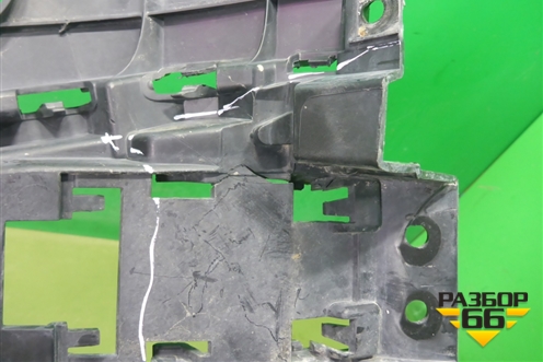 Кронштейн заднего бампера правый (KK5217A881A) для Land Rover Freelander 2 с 2007г (Фрилендер)