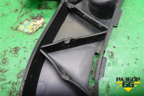 Кронштейн заднего бампера левый (седан) (BM51N17E851A) для Ford Focus 3 с 2011г (Фокус)