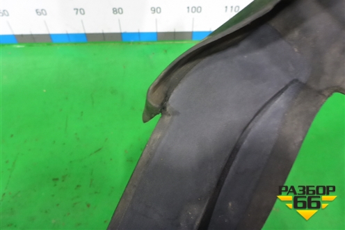 Пыльник переднего крыла правого (4M0821170B) для Audi Q7 c 2015г (Ку 7)