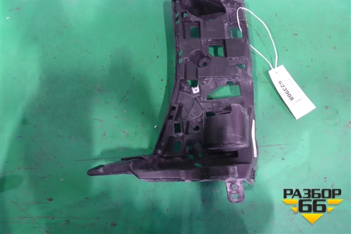 Кронштейн заднего бампера правый (51128069246) для BMW X5 G05 с 2018г (Х5 Г05)