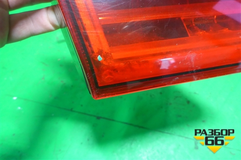 Фонарь задний внутренний левый (Led) (A1669068701) для Mercedes Benz ML-Klass W166 c 2011г (МЛ)