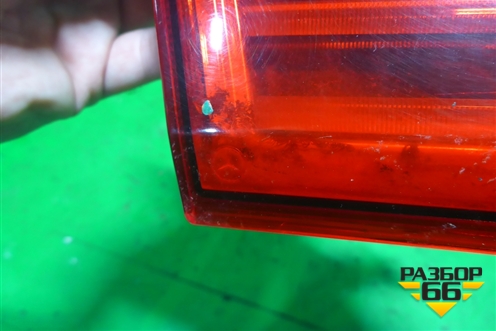 Фонарь задний внутренний левый (Led) (A1669068701) для Mercedes Benz ML-Klass W166 c 2011г (МЛ)