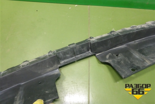 Накладка декоративная на переднюю панель (KB8A50717) для Mazda CX 5 с 2017г (СХ5)