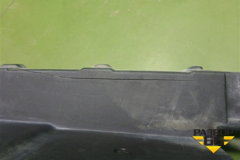 Накладка декоративная на переднюю панель (KB8A50717) для Mazda CX 5 с 2017г (СХ5)