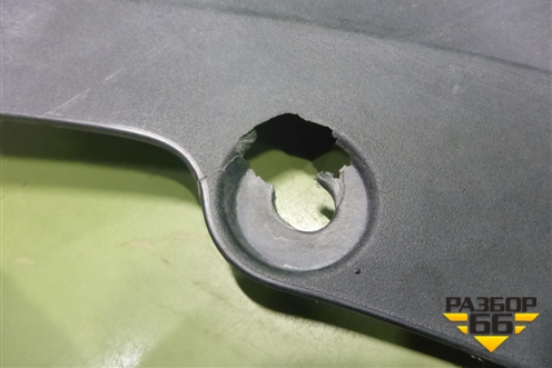 Накладка декоративная на переднюю панель (KB8A50717) для Mazda CX 5 с 2017г (СХ5)