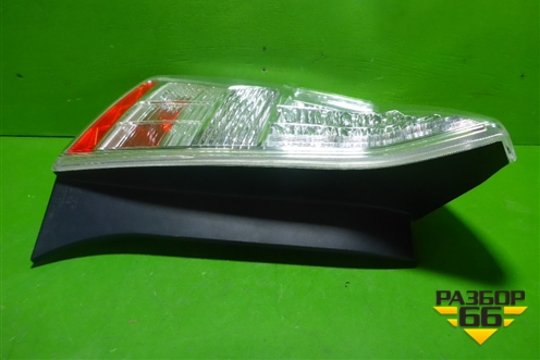 Фонарь задний левый (до 2012г) (8156047120) для Toyota Prius с 2009-2015г (Приус)