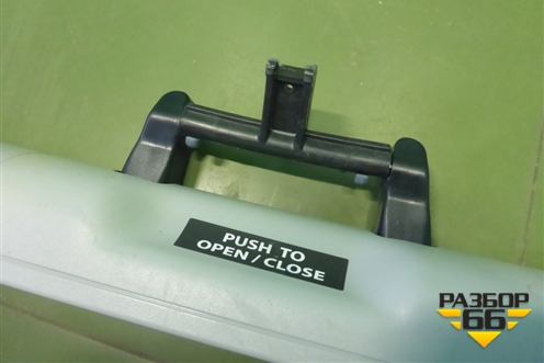 Накладка внутренняя (на люк) (504066503) для Iveco EuroCargo III 2008г (ЕвроКарго)