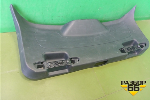 Обшивка двери багажника (хэтчбек) (BM51A40411AFW) для Ford Focus 3 с 2011г (Фокус)