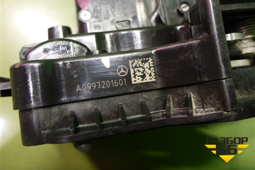 Замок двери передней правой (A0997201601) для Mercedes Benz GLS-Klass X166 с 2015г (ГЛС)